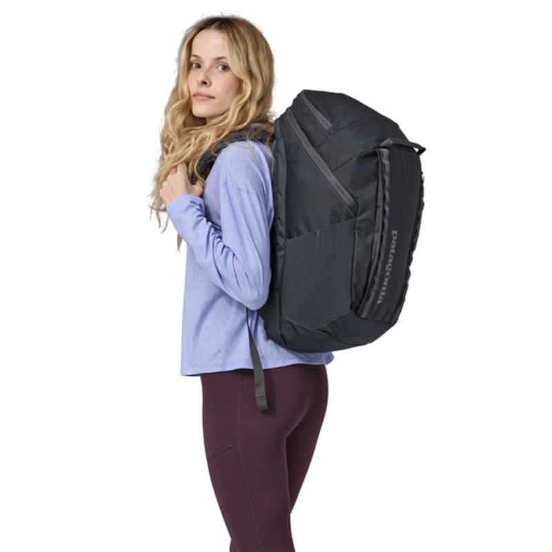 Black Hole Pack 32L - EarthHero Corporate Gifting and Custom Swag