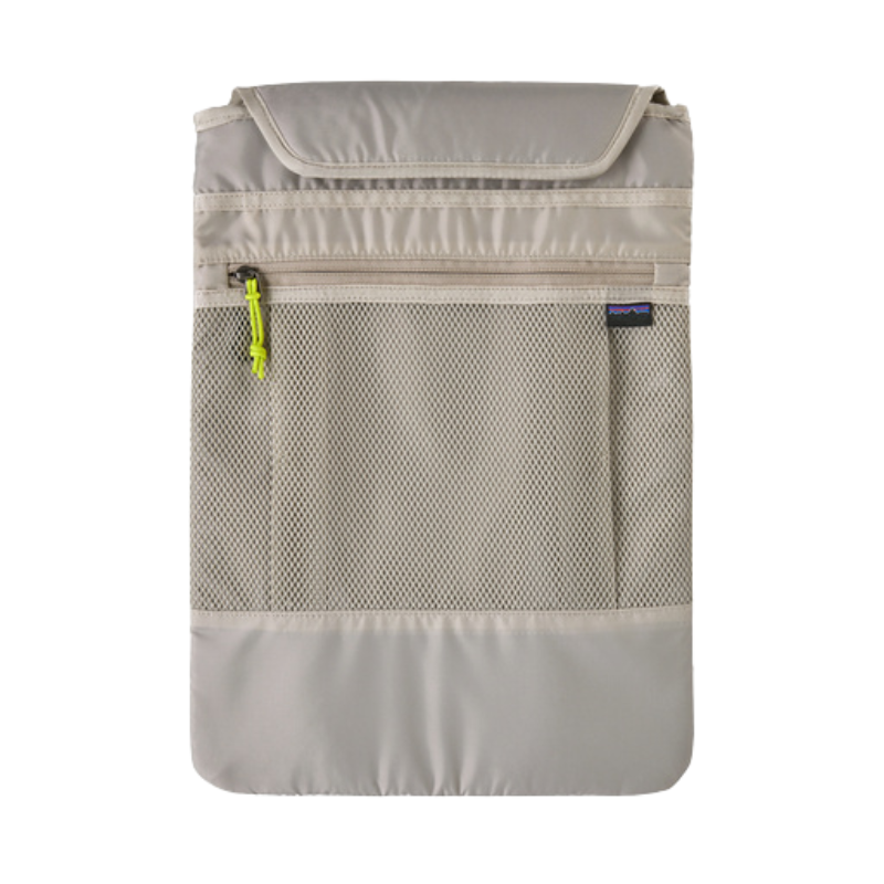 Refugio Daypack 26L - EarthHero Corporate Gifting and Custom Swag