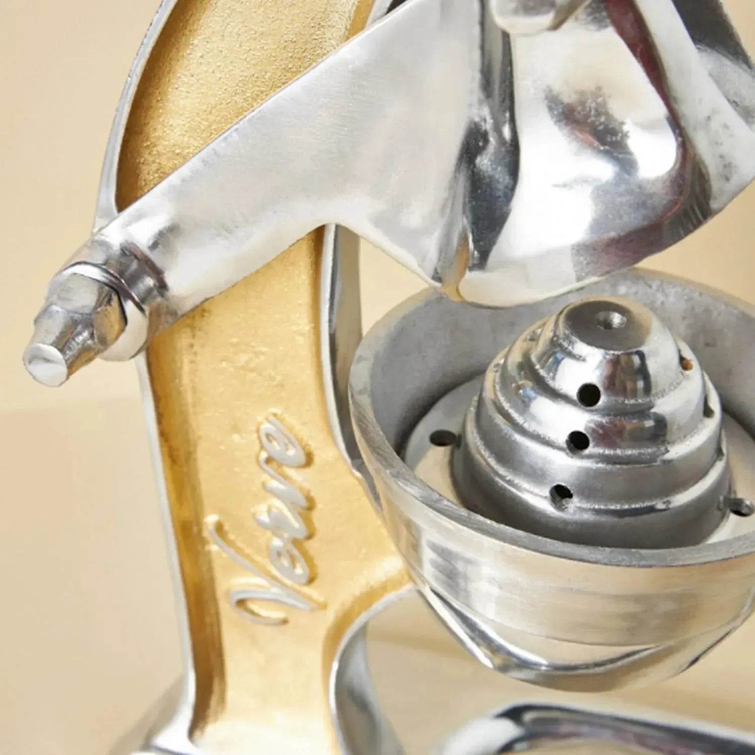 Artisan Citrus Juicer - Large - EarthHero Corporate Gifting and Custom Swag