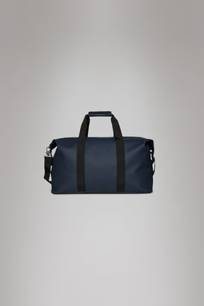 RAINS Hilo Weekend Bag Navy 36L H27 x D26 x W52 cm Weekender