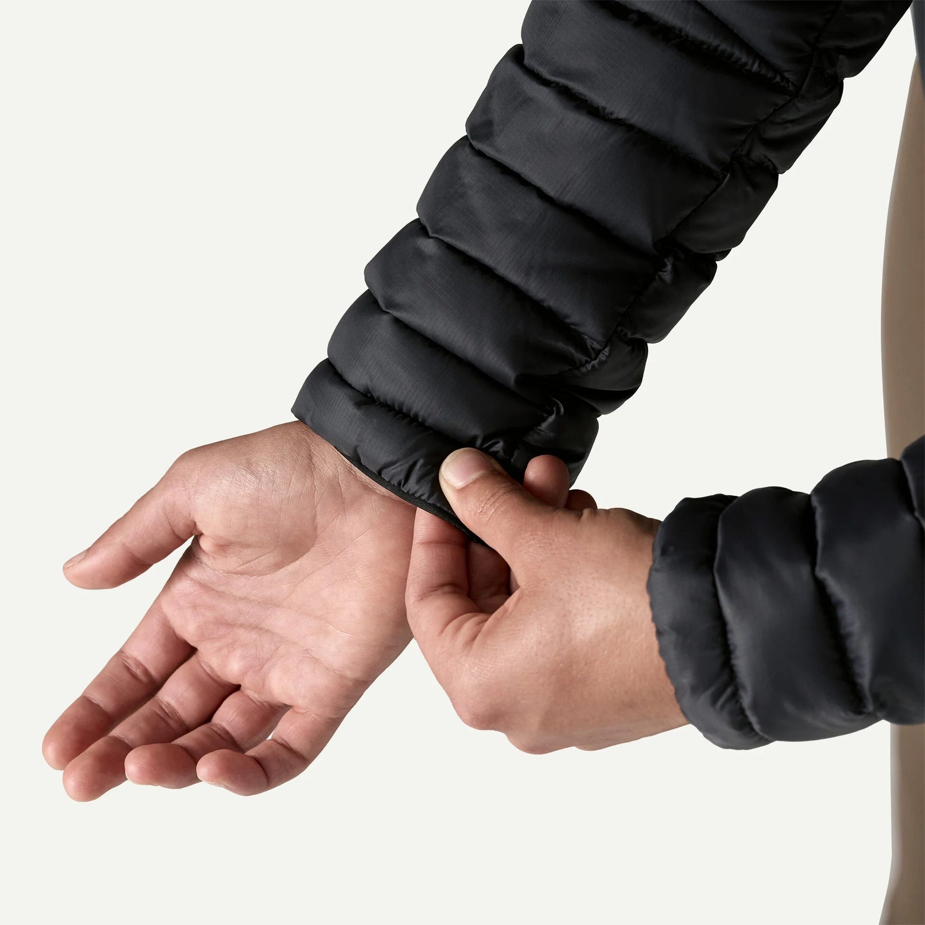 Patagonia W's Down Sweater™ Hoody Patagonia