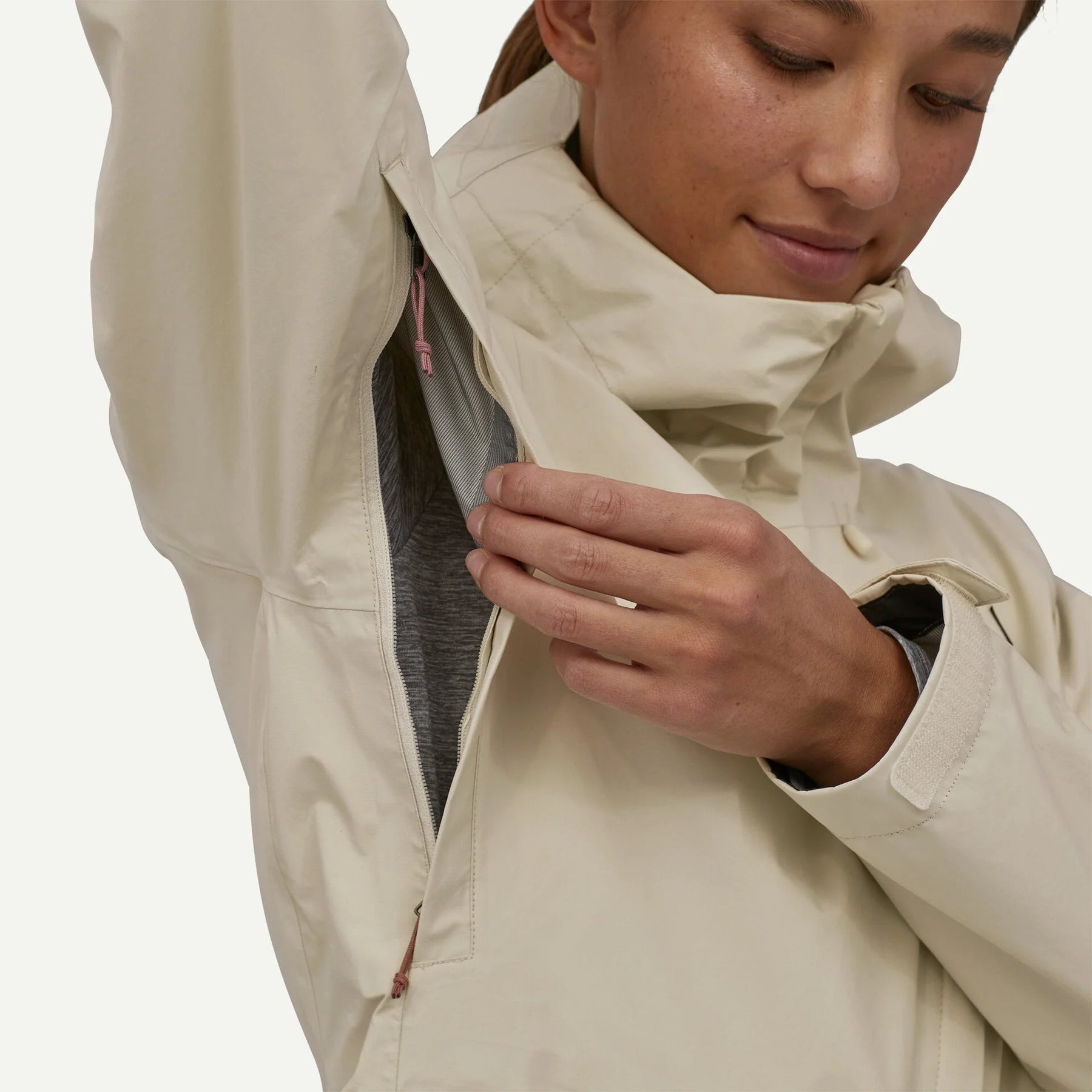 Patagonia W's Torrentshell 3L Rain Jacket Patagonia