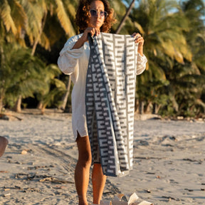 Organic Travel Towel: Modern Switchback Black Nomadix