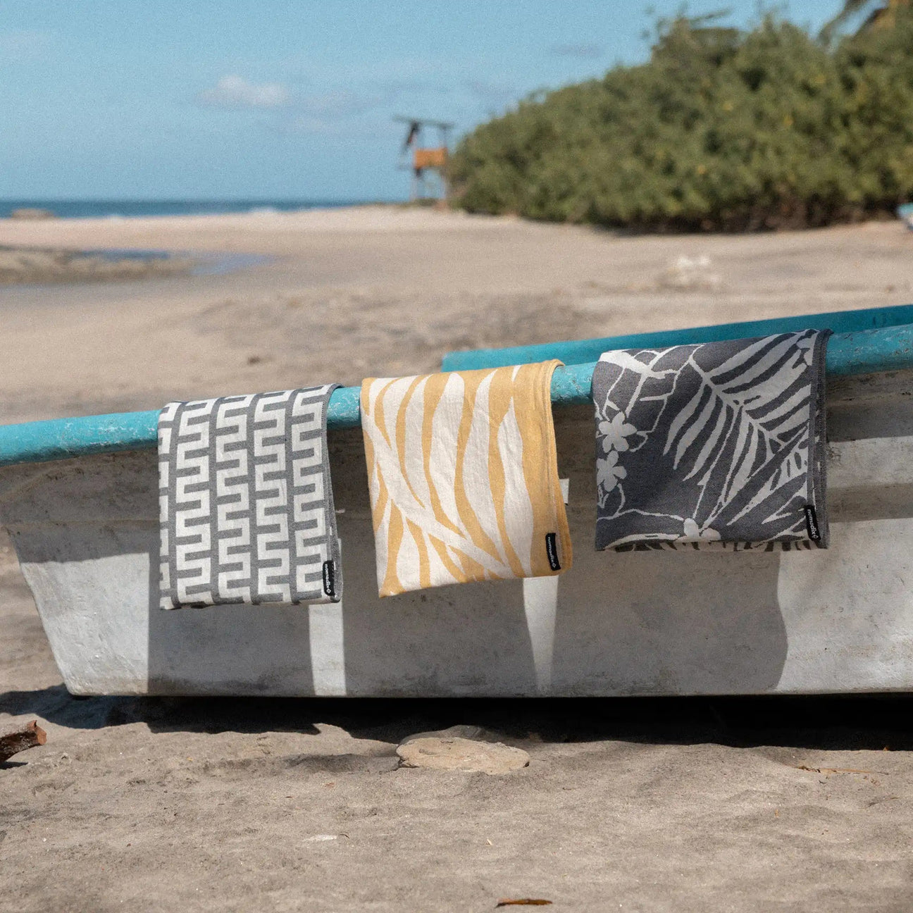 Organic Travel Towel: Modern Switchback Black