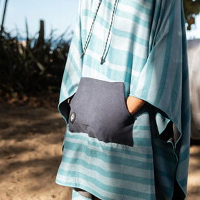 Poncho Towel: Sidewinder Agua Nomadix
