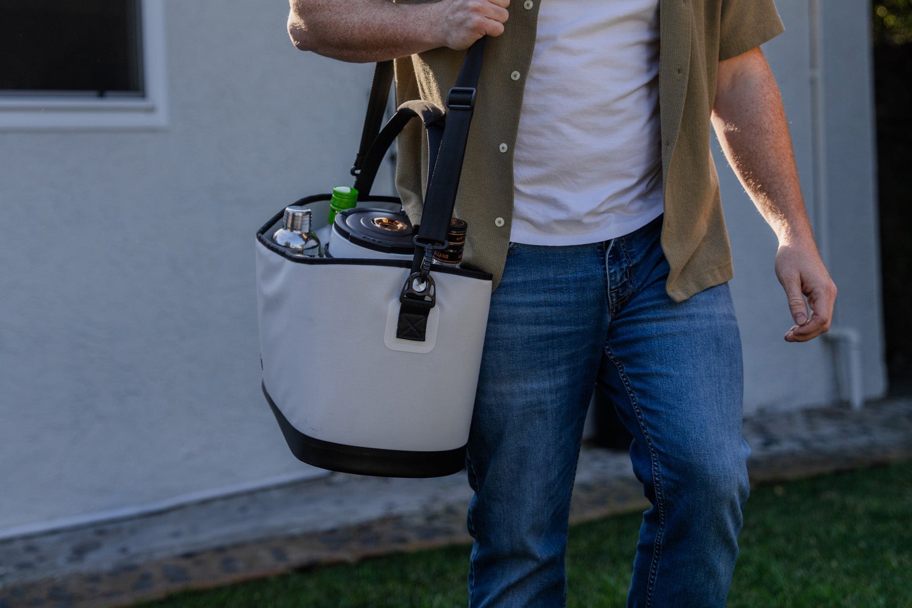 KeepR Caddy with Ice Bucket EarthHero Corporate Gifting and Custom Swag