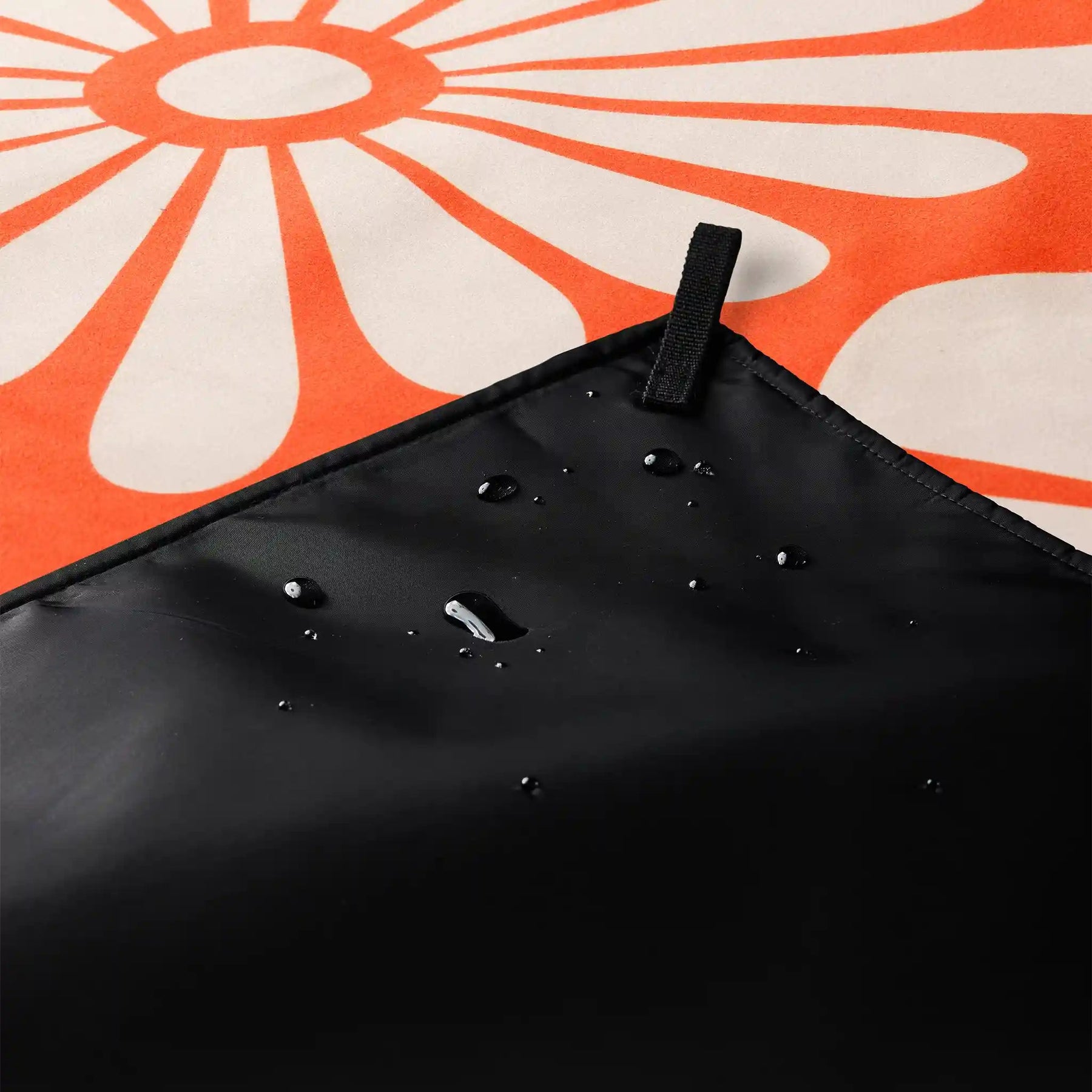 Festival Blanket: Big Flowers Expedition Orange Nomadix
