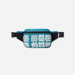 Fanny Pack: Flowerbed Teal Ocean Nomadix