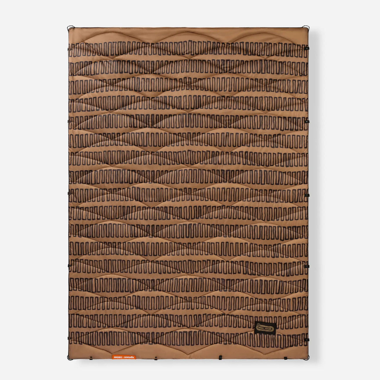 Graphene Puffer Blanket: Switchback Coyote (Nomadix x Brooks)