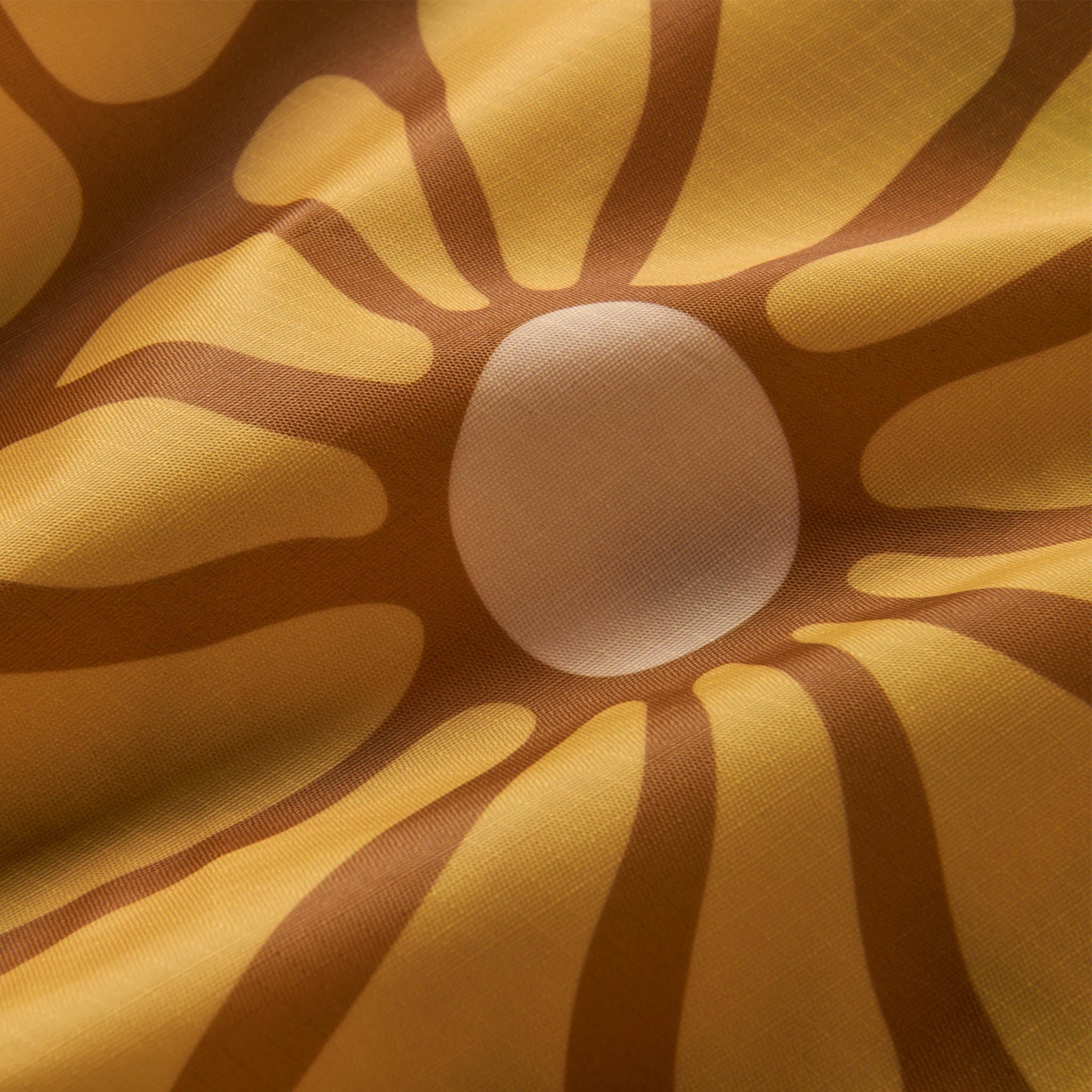 Pocket Tote: Lazy Daisy Gold Nomadix
