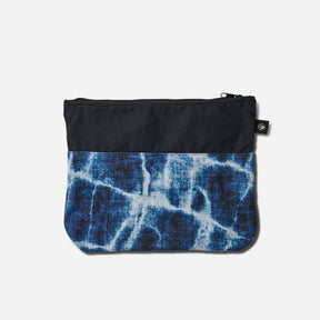 The Large Pouch: Nomadix x FARO: Agua Blue Nomadix