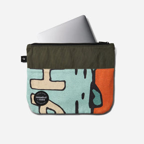 The Large Pouch: Nomadix x FARO: Hawaii Nomadix