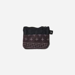The Small Pouch: Nomadix x FARO: Barton Black Nomadix