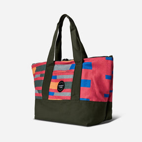 The Tote: Nomadix x FARO: 90s Sitcom Nomadix
