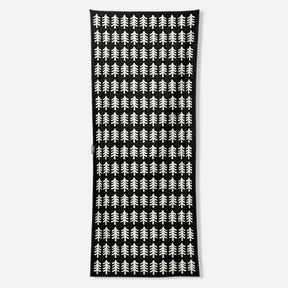 Original Towel: Fresh Pines Black and Tan Nomadix