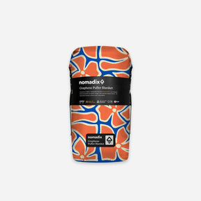 Graphene Puffer Blanket: Wild Flowers Stellar Blue Red Nomadix
