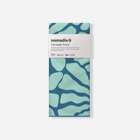 Ultralight Towel: Lazy Daisy Seafoam Green Nomadix