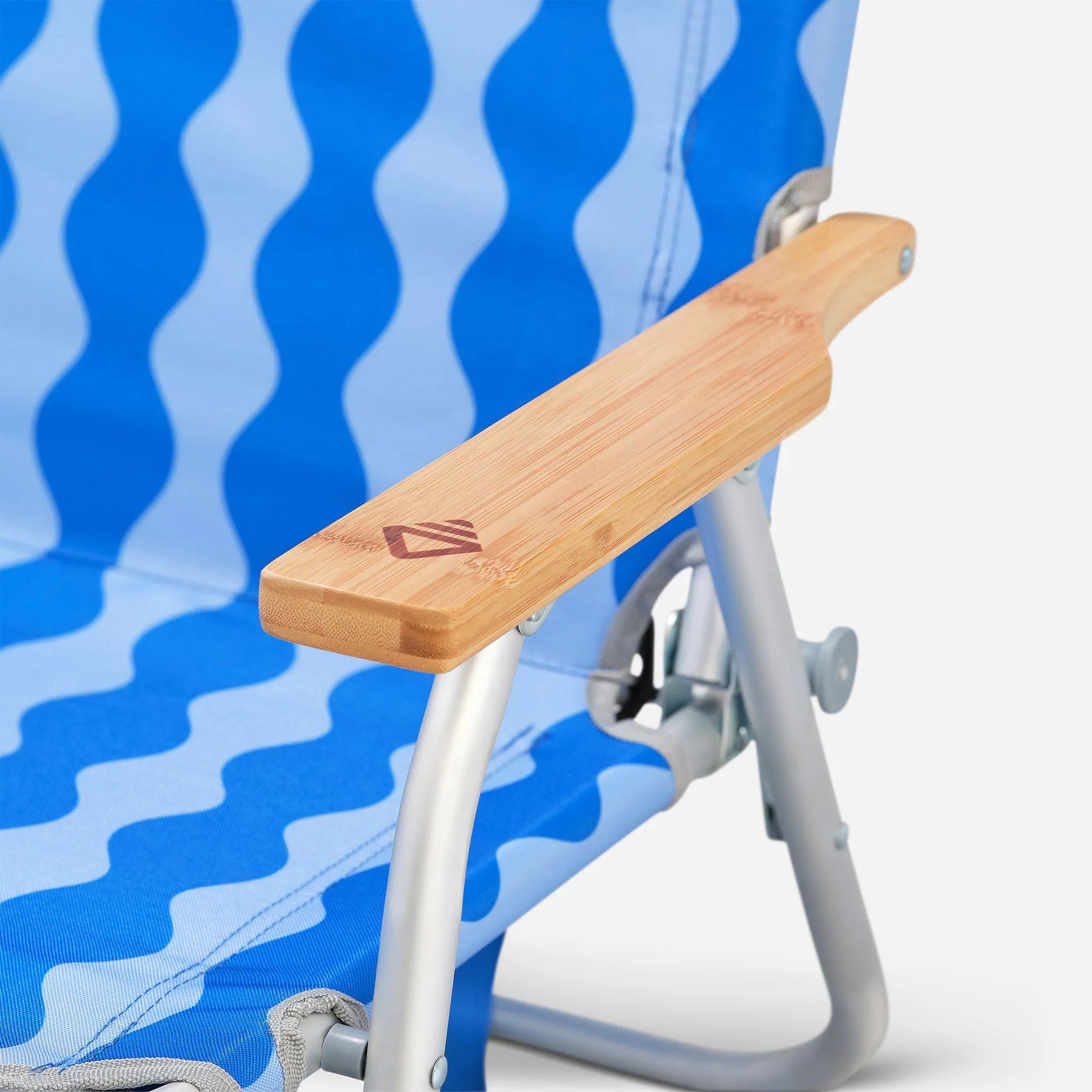 Easy Chair: Slack Tide Coastal Blue Nomadix
