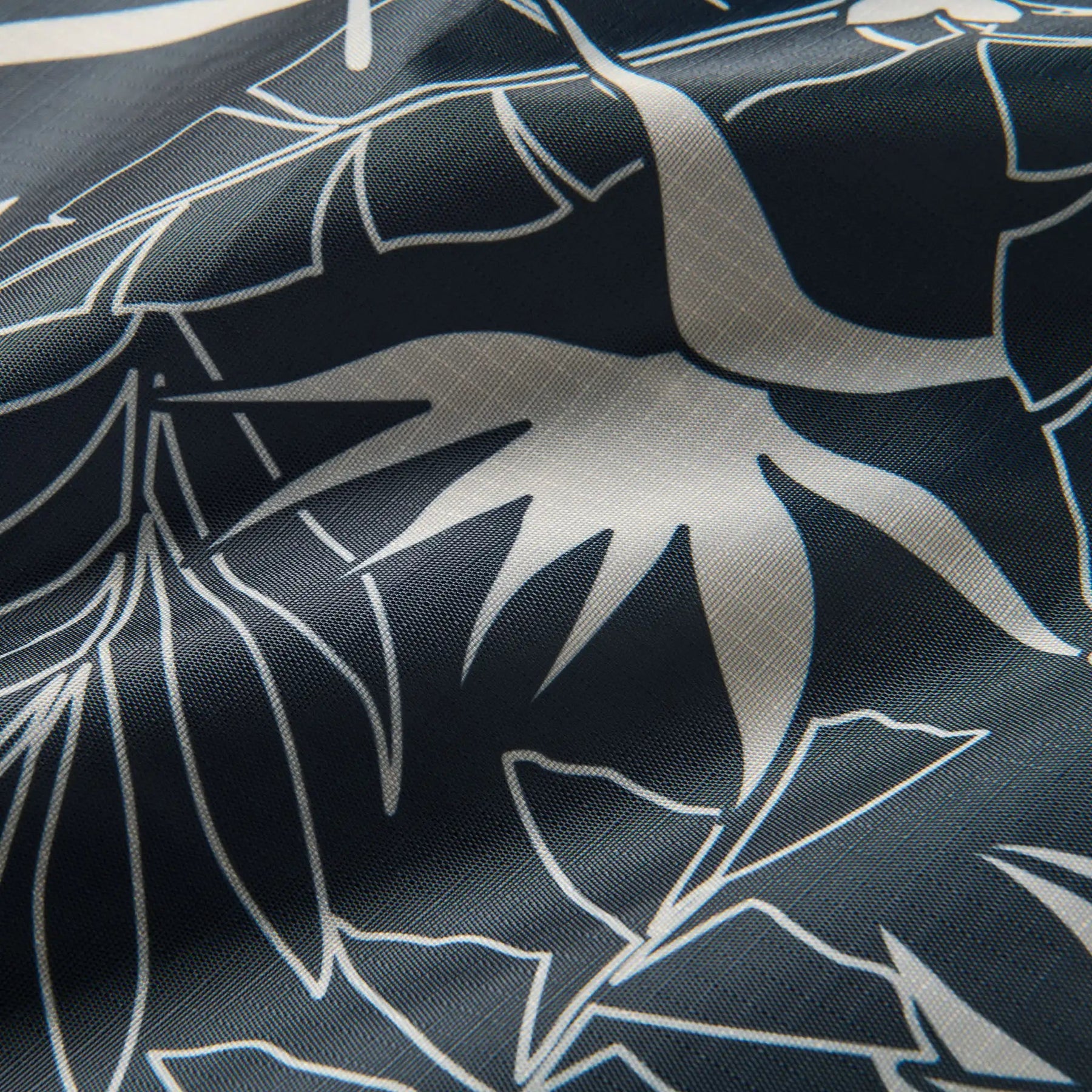 Pocket Tote: Retro Palms Black Nomadix