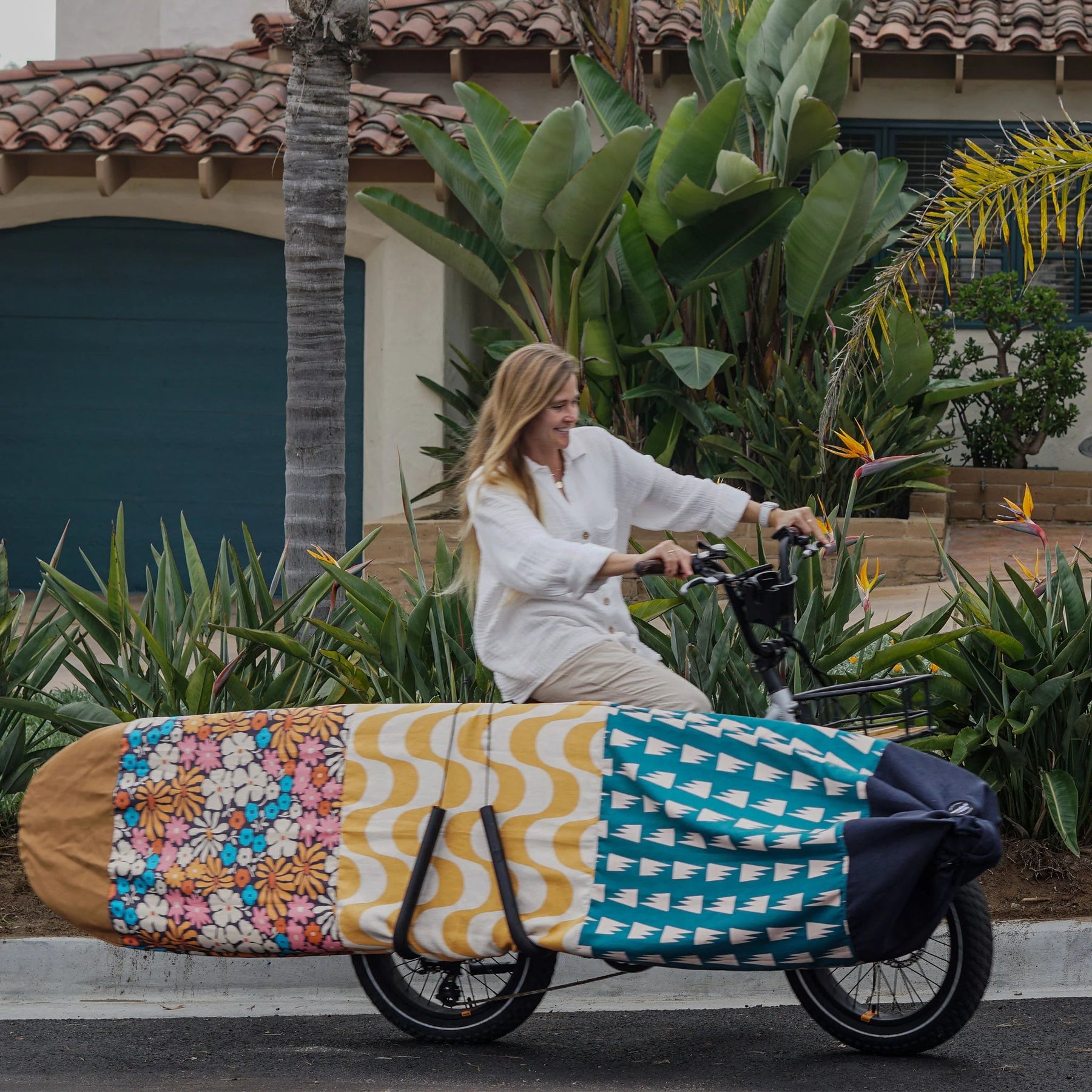 The 10' Surfboard Sock: Nomadix x FARO: Hula Summit Nomadix