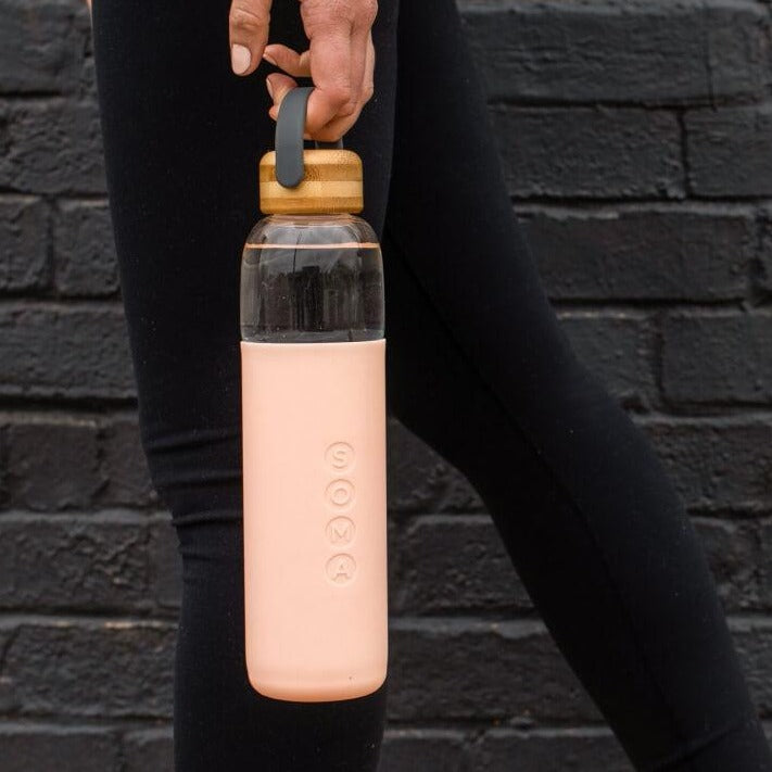 25 oz. Glass Water Bottle Soma