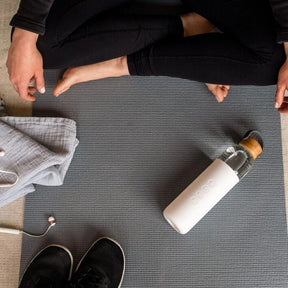 25 oz. Glass Water Bottle Soma
