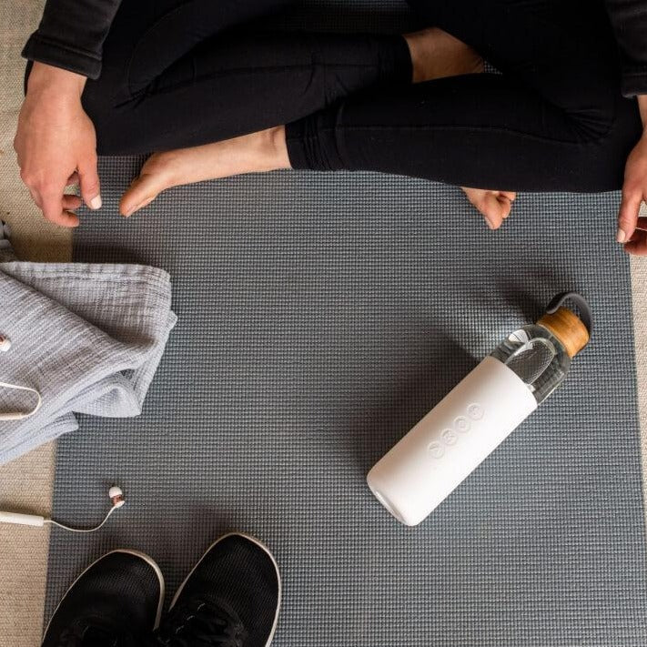 25 oz. Glass Water Bottle Soma