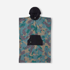 Changing Poncho: Camo Green Nomadix