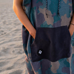 Changing Poncho: Camo Green Nomadix