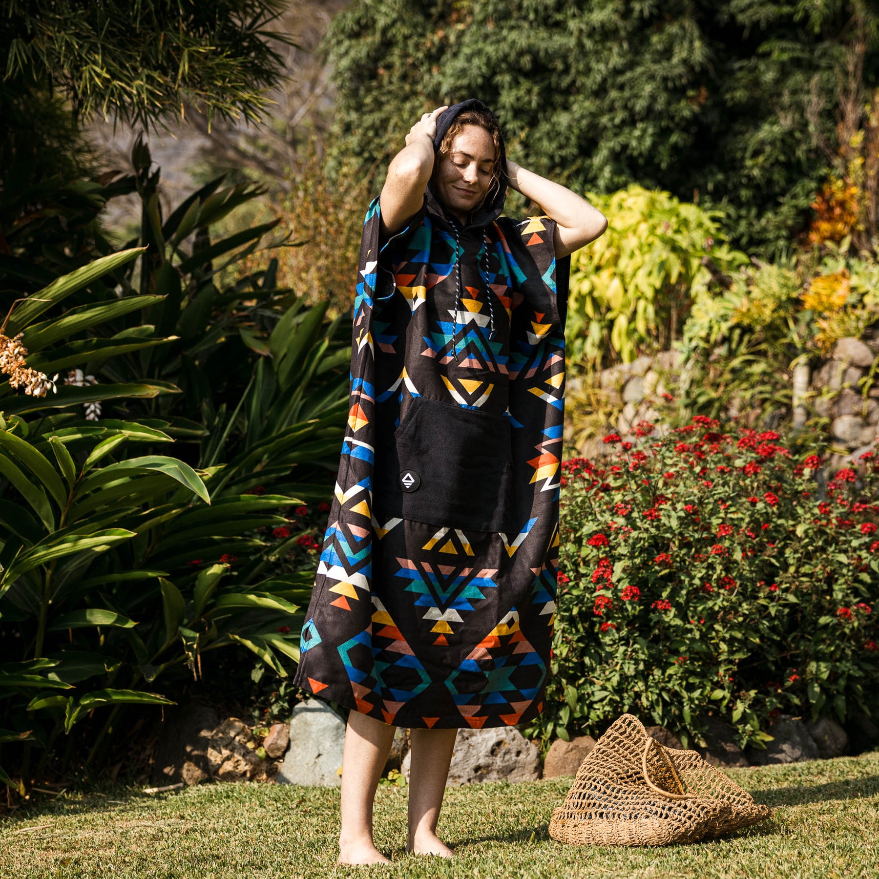 Changing Poncho: Cascades Multi Nomadix