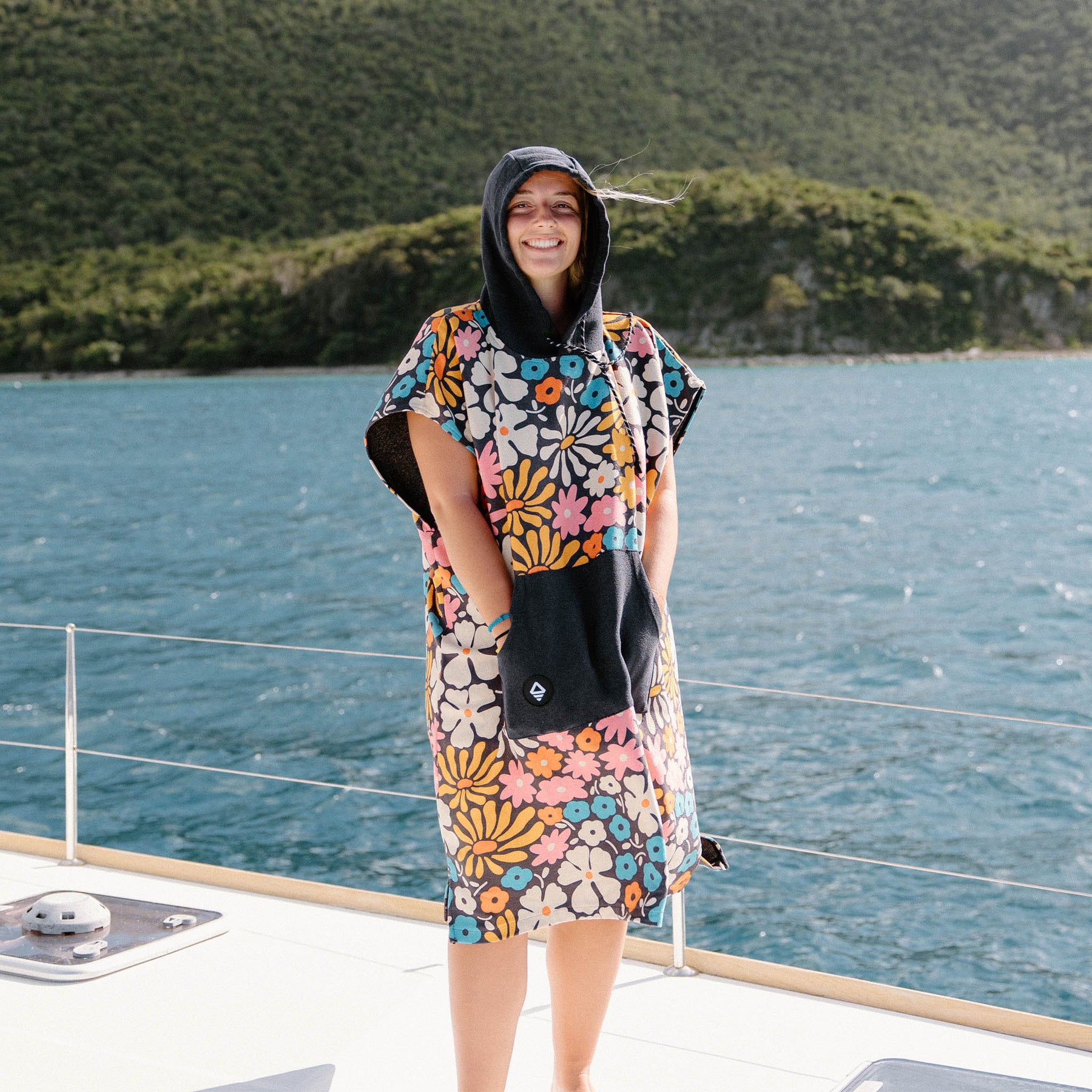 Changing Poncho: Hula Multi Nomadix
