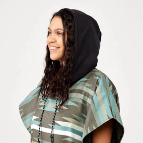 Changing Poncho: Jackson Green Nomadix