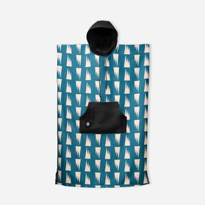 Changing Poncho: Summit Green Nomadix