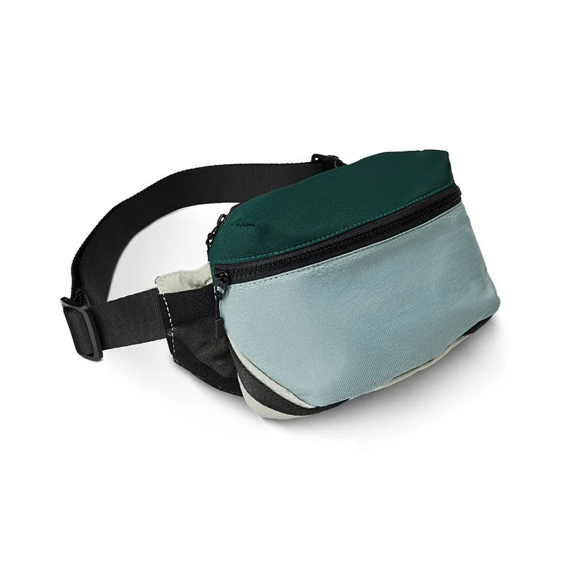 Fanny Pack: Coastal Redwoods Nomadix
