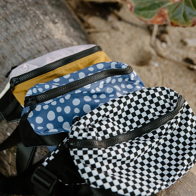Fanny Pack: Pebbles Dusk Nomadix