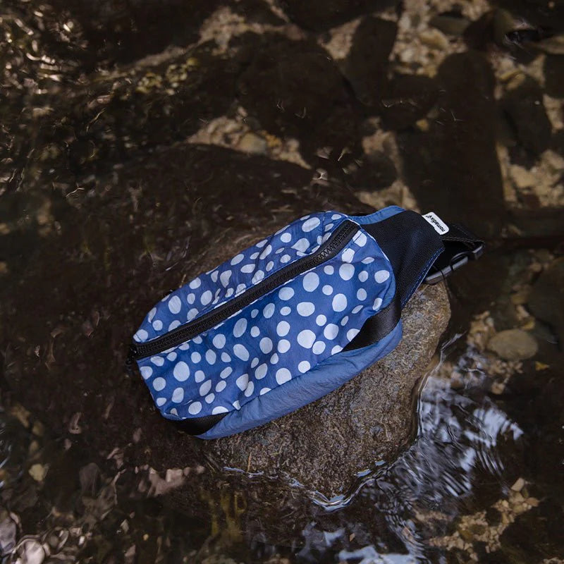 Fanny Pack: Pebbles Dusk Nomadix