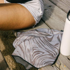 Fitness Towel: Flow Grey Nomadix