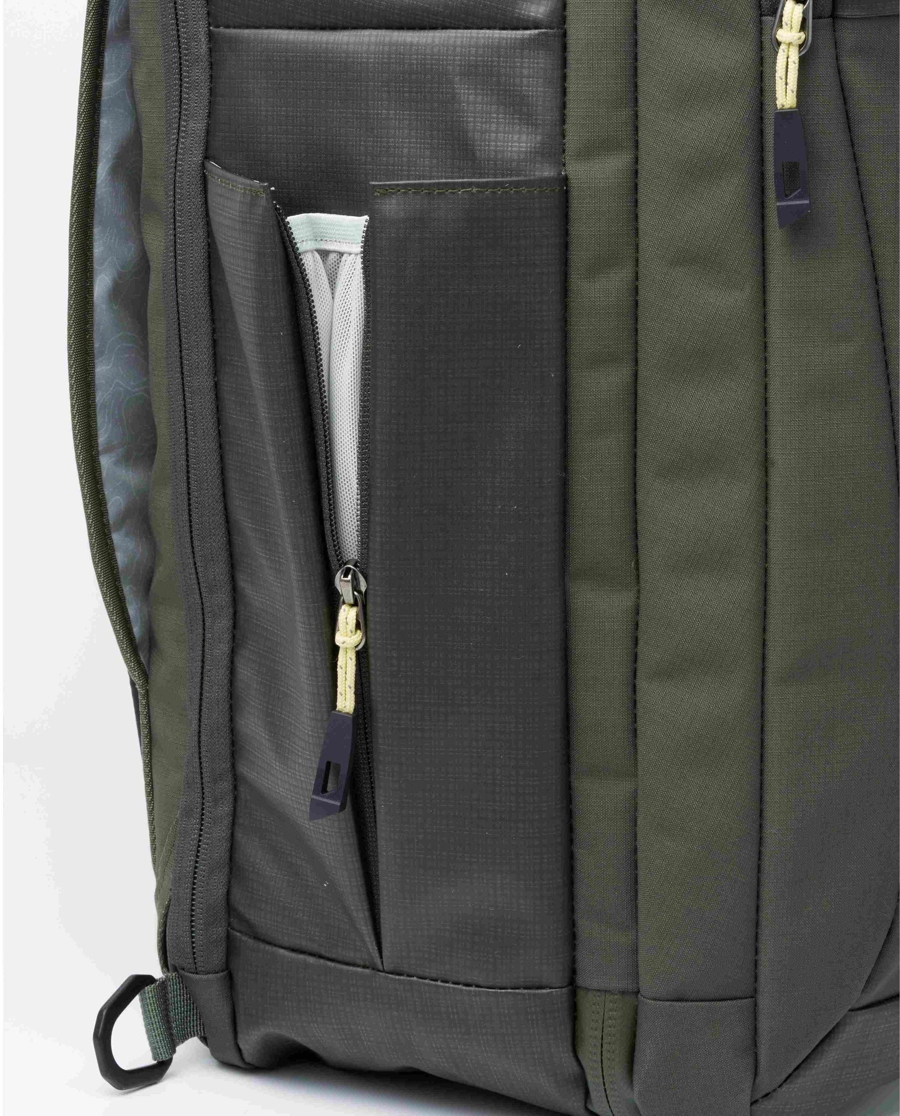 Stio Basin XT Travel Pack 30L Stio