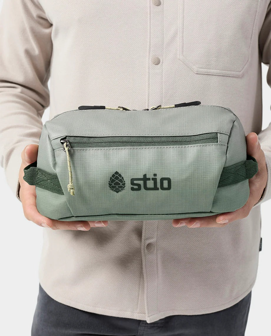 Stio Basin XT Dopp Kit Stio