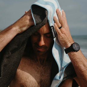 Original Towel: Calm Seas Pale Blue Sky Nomadix