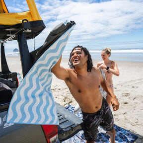 Original Towel: Calm Seas Pale Blue Sky Nomadix