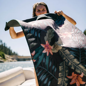 Original Towel: Palms Night Nomadix
