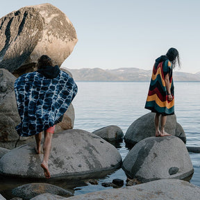 Poncho Towel: Agua Blue Nomadix