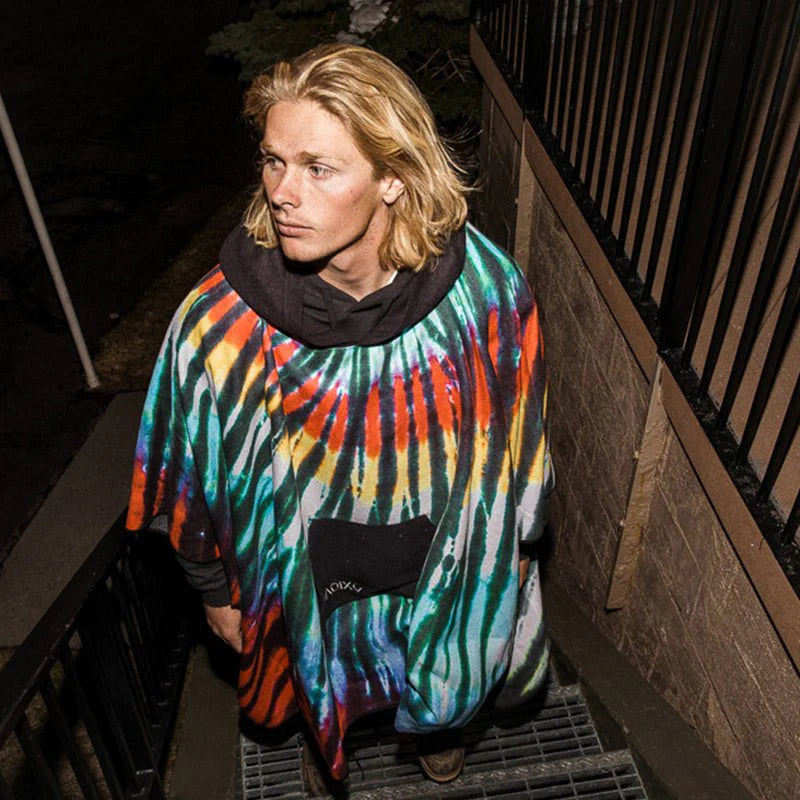 Poncho Towel: Tie-Dye Multi Nomadix