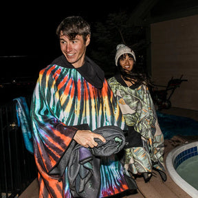 Poncho Towel: Tie-Dye Multi Nomadix