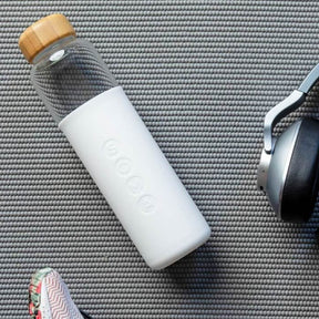 V2 17 oz. Glass Water Bottle Soma